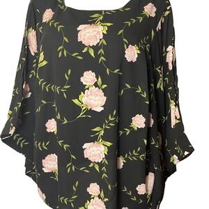 New With Tag-Ashley Stewart-Floral Black Batwing Top Plus Size 18/20